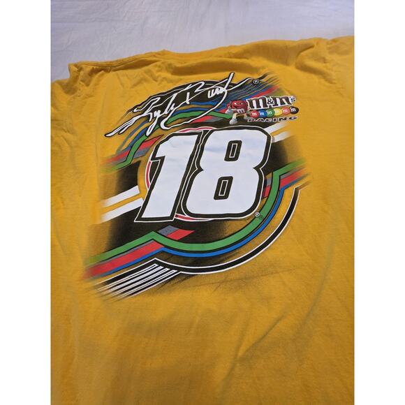 Kyle Busch #18 Nascar M&M Men's Size Xl Short Sleeve Yellow T-Shirt - Picture 5 of 6